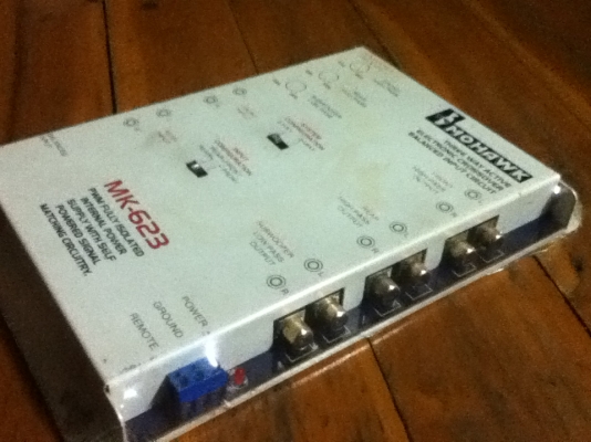 ขายครอส  MOHAWK รุ่น MK-623 เข้าสองออกสาม สภาพสวยๆ ขายถูกๆ 1000.-