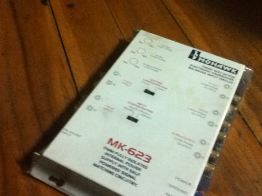 ขายครอส  MOHAWK รุ่น MK-623 เข้าสองออกสาม สภาพสวยๆ ขายถูกๆ 1000.-