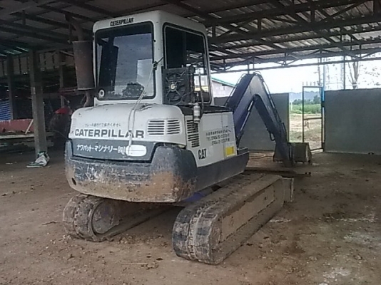 ขายCAT 45B เก่านอก 1ปี สภาพสวยพร้อมใช้ ติดต่อได้ที่คุณอ๊อฟ พิจิตร 086-737-9991