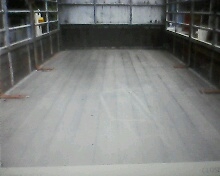 ขายกระบะคาโก้พร้อมคอกเหล็กสวยๆถอดลงจากNQRใส่ตู้สภาพใหม่ห้างสีเดิมจากห้างยาว5.50เมตร