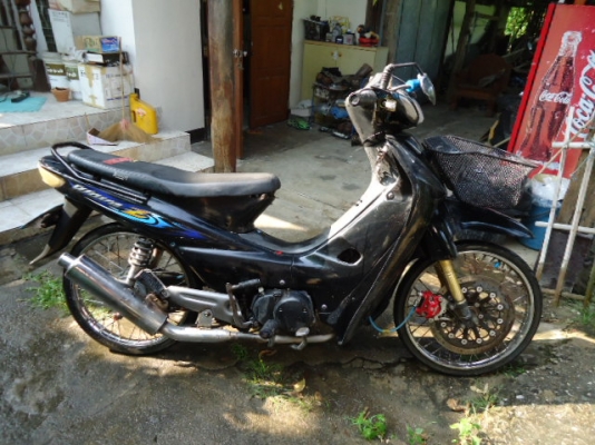 ขายรถมอไซต์ HONDA WAVE Z สีดำ เครื่อง100cc แน่นๆปี 2546 ,มีคลัช สภาพแต่ง