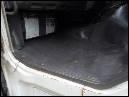 ขายด่วน รถบรรทุก 10 ล้อ MITSUBISHI FUSO MMTFN528 210 แรง ปี 45 รถสวยมาก สภาพเดิมๆ พร้อมใช้งาน ราคาสุดคุ้ม ขายด่วน รถบรรทุก 10 ล้อ MITSUBISHI FUSO MMTFN528 210 แรง ปี 45 รถสวยมาก สภาพเดิมๆ พร้อมใช้งาน ราคาสุดคุ้ม