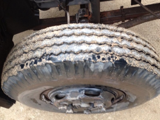 รถฮีโน่ 6 ล้อดั้ม FC4J  150 แรงม้า ปี 52  รถวิ่ง 22x,xxx กม.  สนใจติดต่อ 081 - 6079515