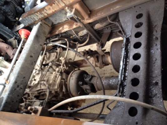 รถฮีโน่ 6 ล้อดั้ม FC4J  150 แรงม้า ปี 52  รถวิ่ง 22x,xxx กม.  สนใจติดต่อ 081 - 6079515