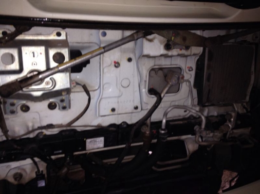 รถฮีโน่ 6 ล้อดั้ม FC4J  150 แรงม้า ปี 52  รถวิ่ง 22x,xxx กม.  สนใจติดต่อ 081 - 6079515