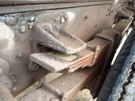 รถฮีโน่ 6 ล้อดั้ม FC4J  150 แรงม้า ปี 52  รถวิ่ง 22x,xxx กม.  สนใจติดต่อ 081 - 6079515