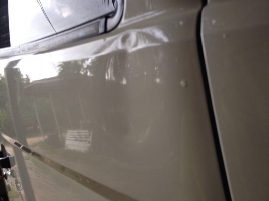 รถฮีโน่ 6 ล้อดั้ม FC4J  150 แรงม้า ปี 52  รถวิ่ง 22x,xxx กม.  สนใจติดต่อ 081 - 6079515