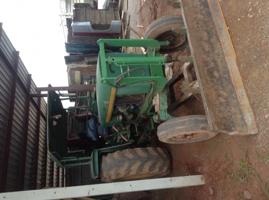 ขายรถไถจอหน์เดียร เตื่องดี ปั้มดี ขับดี ไฮโดลิกดี ปัจจุบันใช้งานอยู่ 200,000