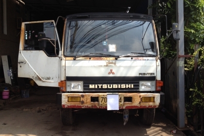 ขาย6ล้อใหญ่ MITSUBISHI FK455 เครือง 6D14ปี 37 "ตู้แห้ง" 7.2 เมตรทุกอุปกรณ์คอมมาก่อน