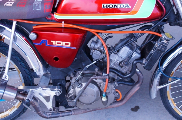 ขาย SUZUKI A 100 เครื่อง HONDA โซนิค ทะเบียน เล่ม เครื่อง โครง ออกใบซื้อขายให้ ครับ รถสวยสภาพตาม รูปเลยครับ ขาย SUZUKI A 100 เครื่อง HONDA โซนิค ทะเบียน เล่ม เครื่อง โครง ออกใบซื้อขายให้ ครับ รถสวยสภาพตาม รูปเลยครับ