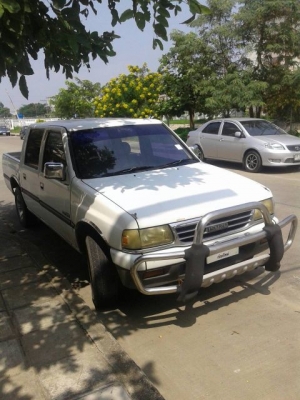 ขายด่วน Isuzu มังกรทอง 4 ประตูปี 94 สวยพร้อมใช้ เครื่องเยี่ยม กระจกไฟฟ้า ภายในแจ่ม กทม.