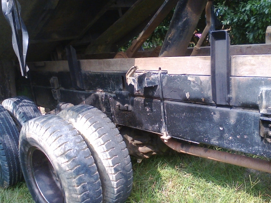 ขายไอ้หลงFN527MA 2เพลาดั้ม สภาพดี ทะเบียนเต็ม แอร์เย็น ในเก๋งสวย ยางสวยทุกเส้น