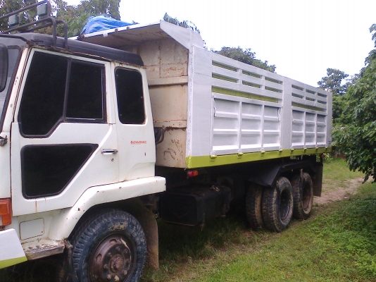 ขายไอ้หลงFN527MA 2เพลาดั้ม สภาพดี ทะเบียนเต็ม แอร์เย็น ในเก๋งสวย ยางสวยทุกเส้น