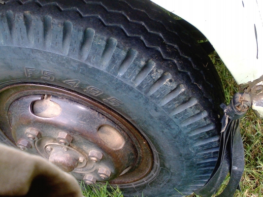 ขายไอ้หลงFN527MA 2เพลาดั้ม สภาพดี ทะเบียนเต็ม แอร์เย็น ในเก๋งสวย ยางสวยทุกเส้น