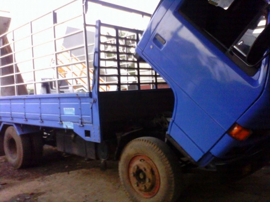 รถหกล้อ