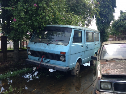 ขายด่วน....Volkswagen LT28  ลดเหลือ 100,000.-