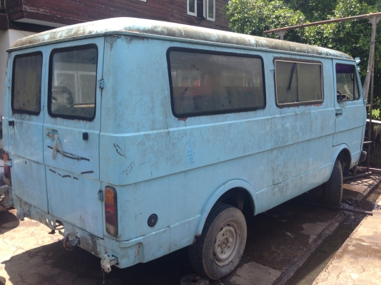 ขายด่วน....Volkswagen LT28  ลดเหลือ 100,000.-