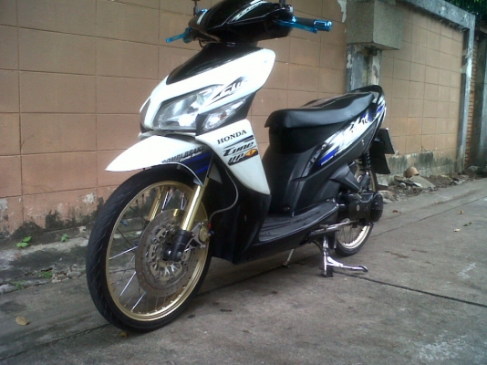 HONDA CLICK เครื่องเดิมคับ พรบไม่ขาด