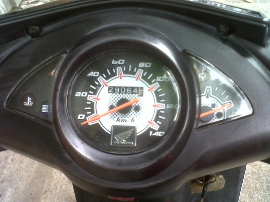 HONDA CLICK เครื่องเดิมคับ พรบไม่ขาด