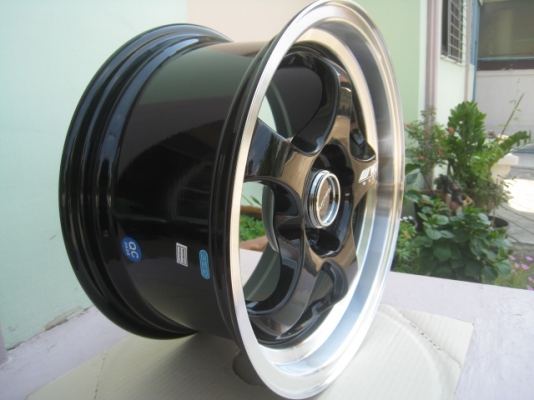 ขายล้อแม็กใหม่ S1 ขอบ15xหน้า 7.5 et38 หลัง 8.5 et25 4รู100พร้อมจุ๊ป Rays 1 ชุดครับ สนใจติดต่อเล็กคลองสามครับ (081-3747940)