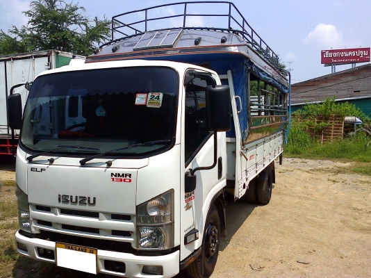 6 ล้อกลาง *Euro.3*  ISUZU  NMR 130 แรงม้า * คอมมอนเรว * ยาว 4.30 ม.* รถสวยเดิม+สวยจริง * รถห้างแท้ *
