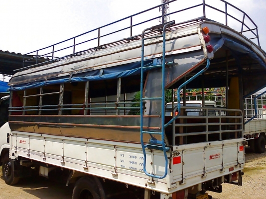 6 ล้อกลาง *Euro.3*  ISUZU  NMR 130 แรงม้า * คอมมอนเรว * ยาว 4.30 ม.* รถสวยเดิม+สวยจริง * รถห้างแท้ *