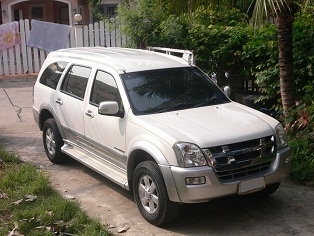 ขายรถ ISUZU Mu 7 3.0 I-TEQ 4WD ปี 2005 เกียร์ออโต้  สีขาวมุข