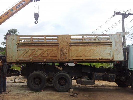 ขาย กระบะดั๊มสามมิตร พร้อมใช้พร้อมกระบอกดั๊มยกลงจาร๊อกกี้240