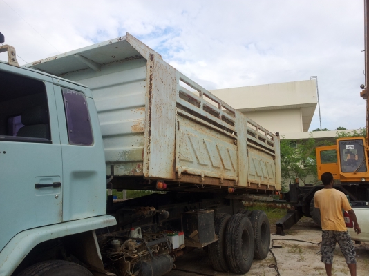 ขาย กระบะดั๊มสามมิตร พร้อมใช้พร้อมกระบอกดั๊มยกลงจาร๊อกกี้240