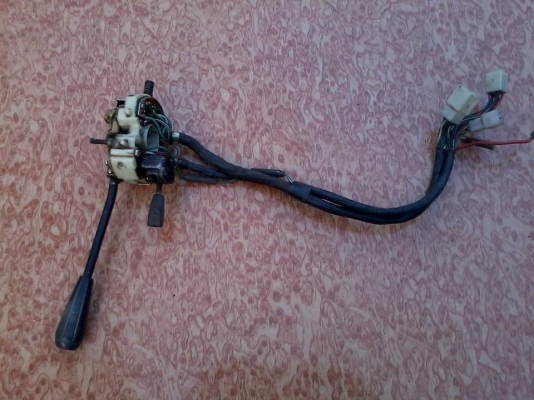 ขายอะไหล่มาสด้า แฟมิเลีย มือสอง มากมายหลายอย่าง 061-3686328 ขายอะไหล่มาสด้า แฟมิเลีย มือสอง มากมายหลายอย่าง 061-3686328