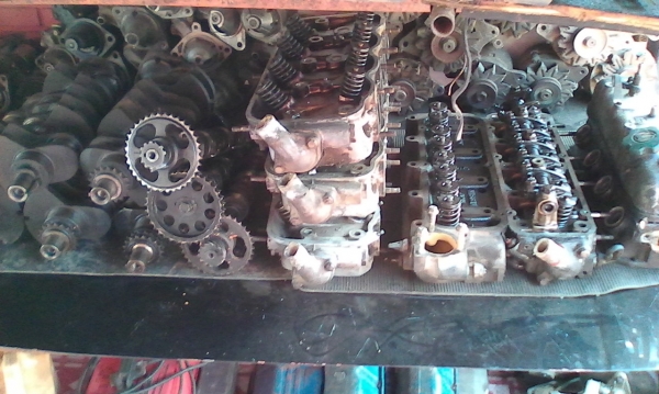 ขายอะไหล่มาสด้า แฟมิเลีย มือสอง มากมายหลายอย่าง 061-3686328 ขายอะไหล่มาสด้า แฟมิเลีย มือสอง มากมายหลายอย่าง 061-3686328