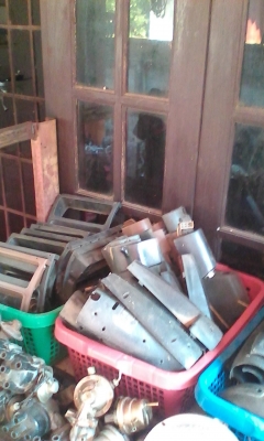 ขายอะไหล่มาสด้า แฟมิเลีย มือสอง มากมายหลายอย่าง 061-3686328 ขายอะไหล่มาสด้า แฟมิเลีย มือสอง มากมายหลายอย่าง 061-3686328