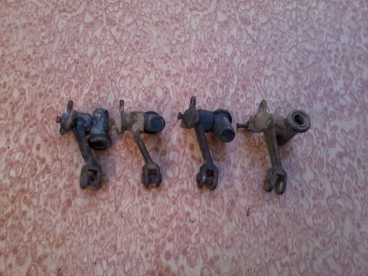 ขายอะไหล่มาสด้า แฟมิเลีย มือสอง มากมายหลายอย่าง 061-3686328 ขายอะไหล่มาสด้า แฟมิเลีย มือสอง มากมายหลายอย่าง 061-3686328