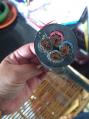 ขาย...สายไฟ 4*16 sqmm มี2000เมตร เมตรละ 140 บาท ของใหม่