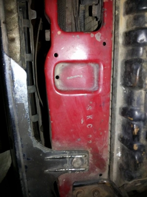 ขายตามสภาพ ใช้งานดีปกติ NISSAN BIG-M TD25 ปี31/89 แค็ปเล็ก ฝาขาว เครื่องแน่นแรงดีไม่หลวม ช่วงล่างแน่นไม่มีส่าย คัสซีสวยไม่ผุไม่ดาม กระบะพื้นดีไม่มีผุ ยางหน้าดี หลังพอใช้ หัวดีภายในเก๋งไม่ผุ คอนโซลครบ แอร์ พ.ธรรมดา สีพอใช้ มีแตกมีกร่อน แต่ตัวรถไมีผุ ระบบไฟ