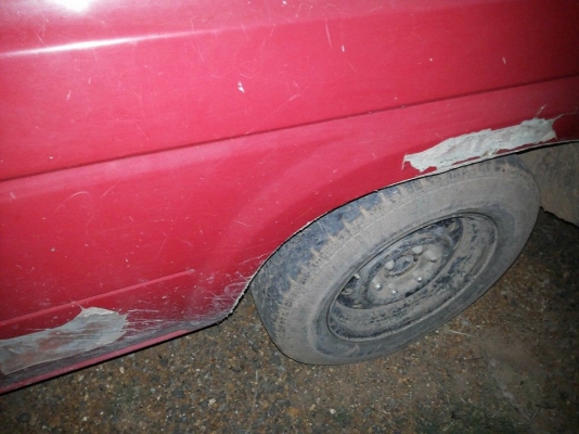 ขายตามสภาพ ใช้งานดีปกติ NISSAN BIG-M TD25 ปี31/89 แค็ปเล็ก ฝาขาว เครื่องแน่นแรงดีไม่หลวม ช่วงล่างแน่นไม่มีส่าย คัสซีสวยไม่ผุไม่ดาม กระบะพื้นดีไม่มีผุ ยางหน้าดี หลังพอใช้ หัวดีภายในเก๋งไม่ผุ คอนโซลครบ แอร์ พ.ธรรมดา สีพอใช้ มีแตกมีกร่อน แต่ตัวรถไมีผุ ระบบไฟ