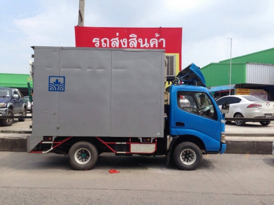 ขาย รถบรรทุก HINO 4 ล้อ ปี47