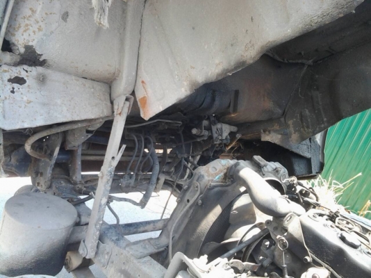 ขาย รถบรรทุก ISUZU 6 ล้อ เครื่อง 100 แรง