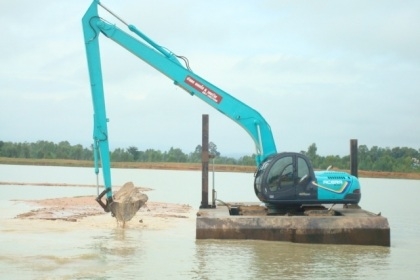 ให้เช่า รถแม็คโค สิบล้อ เทรนเลอร์ 10/18 ล้อ รายเดือน รายวัน