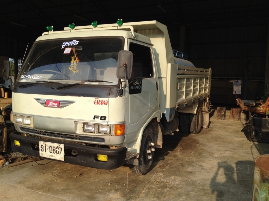 ขายหกล้อดั้มhino ซุบเปอร์เสี่ย