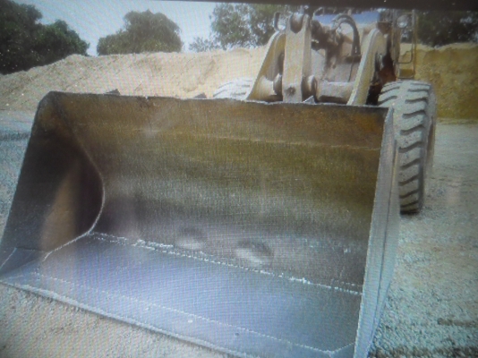 ขายรถตักล้อยาง KOMATSU 530 เอวอ่อนสภาพพร้องใช้งานเอกใบสัญญาซื้อขาย