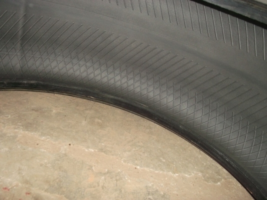 ขายยางขอบ20 ครับ 265/50R20 ZIEXSTZO สภาพok4เส้น ราคา 3000 บาทครับ ขายยางขอบ20 ครับ 265/50R20 ZIEXSTZO สภาพok4เส้น ราคา 3000 บาทครับ