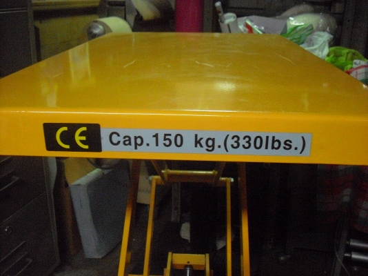 ขายโต๊ะปรับระดับ ยี่ห้อ JUPITER ขนาด 150 KG.