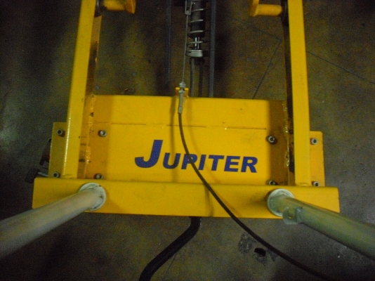 ขายโต๊ะปรับระดับ ยี่ห้อ JUPITER ขนาด 150 KG.