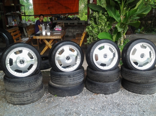 ล้อขอบ 17 4 รู100-5รู100 พร้อมยาง215 /45/ 17 ปี12ราคา15000 เทินล้อเก่า ล้อขอบ 17 4 รู100-5รู100 พร้อมยาง215 /45/ 17 ปี12ราคา15000 เทินล้อเก่า