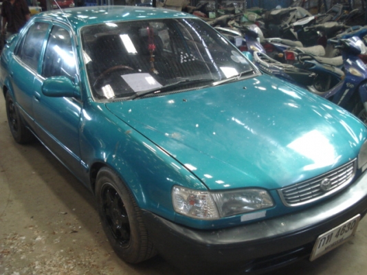 ขายเก๋ง TOYOTA เครื่อง 1.6 ปี 1997  ขายตามสภาพ 086-4457033 ไม่ลดแล้วครับ
