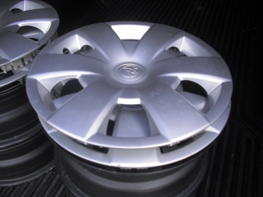 ขายกะทะ+ฝาครอบล้อ วีโก้(ถอดป้ายแดง) จำนวน 4 ล้อ