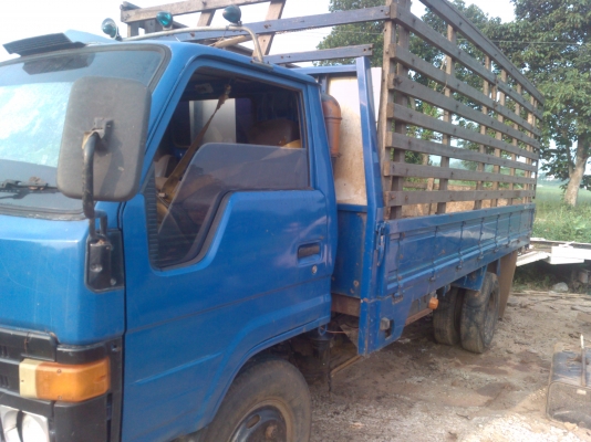 รถหกล้อ