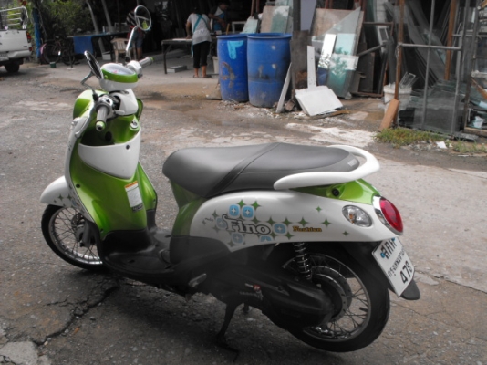 ขาย Fino ปี 53  สีขาวเขียว