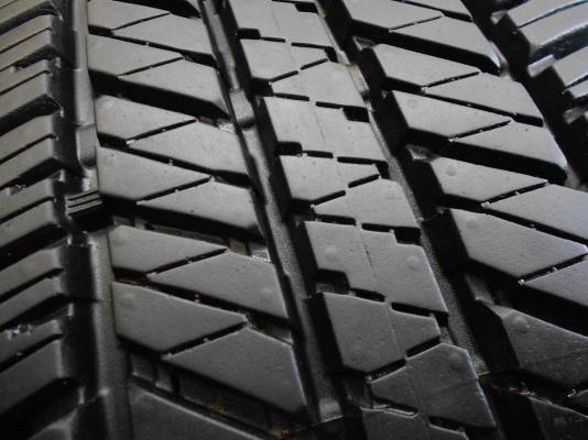 ขายล้อแม็ก Toyota Fortuner ขอบ 17 พร้อมยางบริดสโตนปี 13/เทิร์นได้-ใส่ฟรีค่ะ